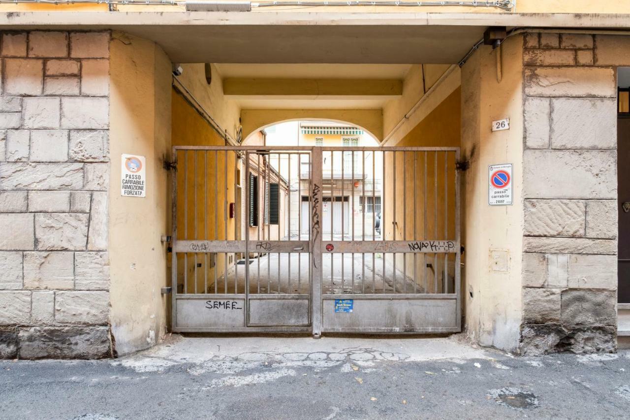 Duplex Luxurious Apt In The Heart Of ボローニャ エクステリア 写真